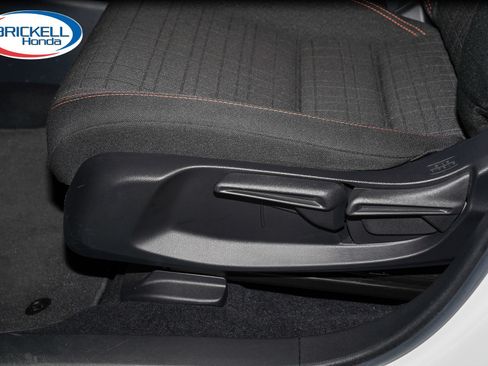 Used 2024 Honda HR-V Sport image 30