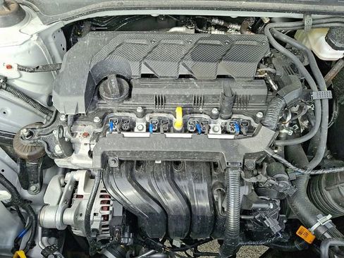 Certified 2026 Hyundai Venue SEL FWD image 27