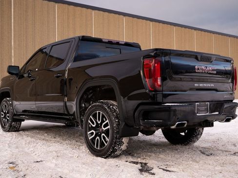 Certified 2021 GMC Sierra 1500 AT4 w/ AT4 Premium Package image 5