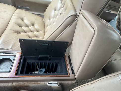 Used 1989 Cadillac Eldorado Coupe FWD image 25