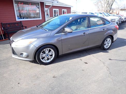 Used 2012 Ford Focus SEL image 3