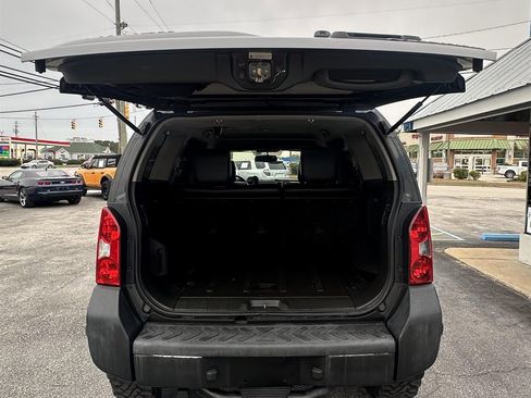 Used 2014 Nissan Xterra PRO-4X w/ Pro-4x Leather Package image 10