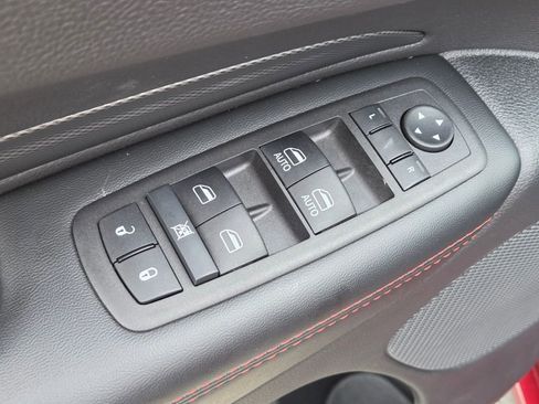 Used 2025 Dodge Durango R/T w/ Blacktop Package AWD/4WD image 24