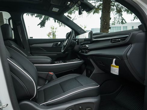 New 2026 Buick Enclave Sport Touring w/ Power Package image 11