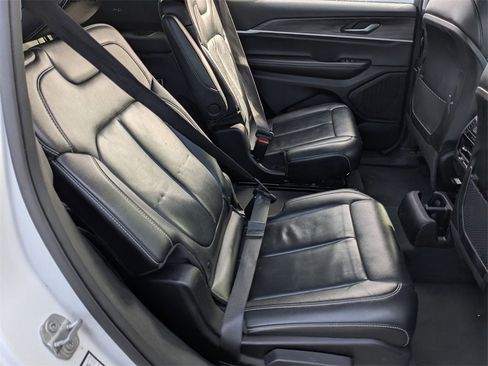 Used 2023 Jeep Grand Cherokee L Limited w/ Trailer Tow Group (B) image 64