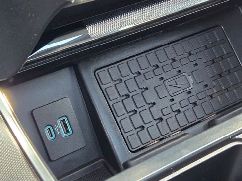 Used 2023 Ford F150 Platinum w/ Equipment Group 701A High image 31