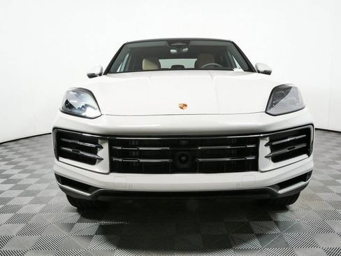 New 2026 Porsche Cayenne Coupe AWD/4WD image 37