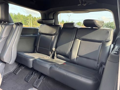 New 2027 Ford Expedition Platinum w/ Stealth Appearance Package AWD/4WD image 15