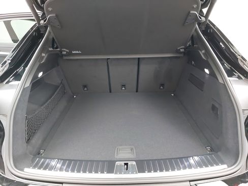 New 2026 Porsche Cayenne image 14