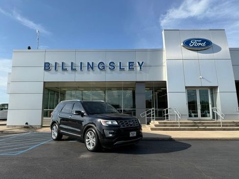 Used 2017 Ford Explorer Limited w/ Equipment Group 301A FWD image 1