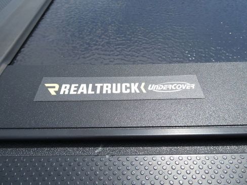 Used 2025 Toyota Tundra Limited w/ TRD Off-Road Package AWD/4WD image 16