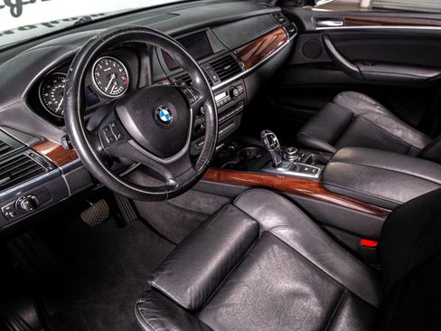 Used 2012 BMW X5 xDrive50i image 8