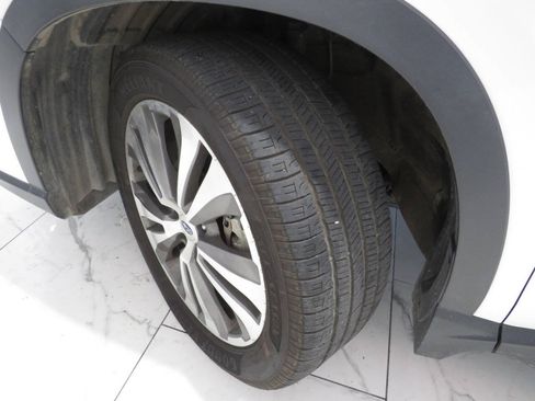 Used 2020 Subaru Ascent Touring w/ Popular Package #2A AWD/4WD image 34