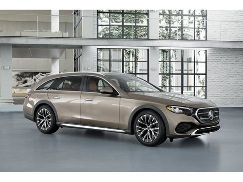 New 2026 Mercedes-Benz E 450 4MATIC All-Terrain Wagon image 12