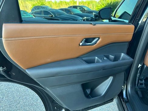 Used 2023 Nissan Pathfinder Platinum w/ Cargo Package image 56