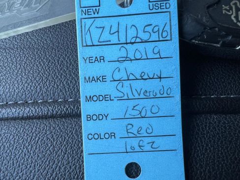 Used 2019 Chevrolet Silverado 1500 LT Trail Boss image 32