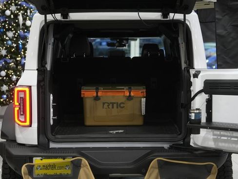 New 2025 Ford Bronco Badlands image 30