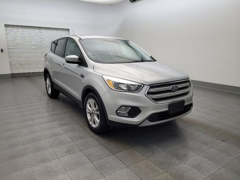 Used 2019 Ford Escape SE FWD image 13