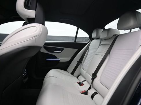 Used 2023 Mercedes-Benz C 300 4MATIC Sedan w/ Pinnacle Trim Package image 13