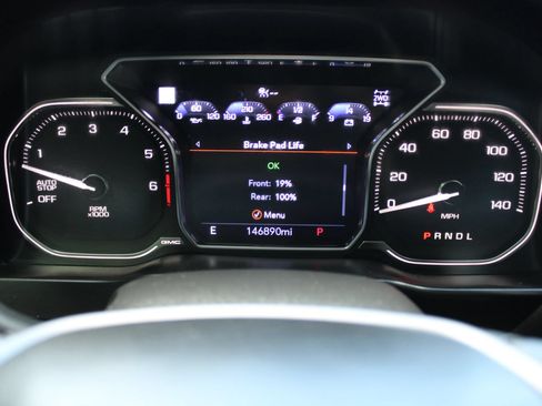 Used 2020 GMC Sierra 1500 AT4 w/ AT4 Premium Package AWD/4WD image 11