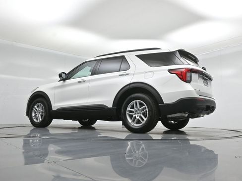 New 2026 Ford Explorer Active image 51
