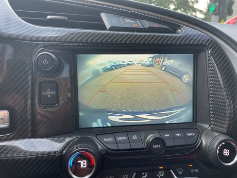 Used 2019 Chevrolet Corvette Stingray Coupe w/ 1LT image 18