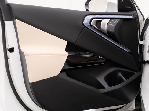 New 2026 BMW X3 xDrive30 image 12