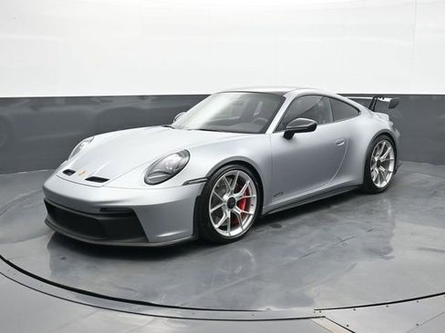Certified 2022 Porsche 911 GT3 image 1