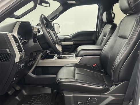 Used 2018 Ford F150 Lariat image 11