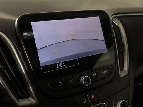 Used 2023 Chevrolet Malibu LT image 25