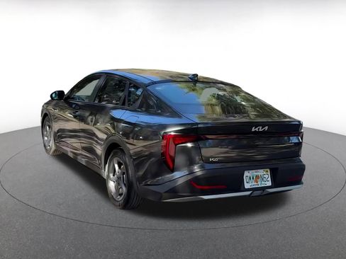 Used 2025 Kia K4 LXS image 10