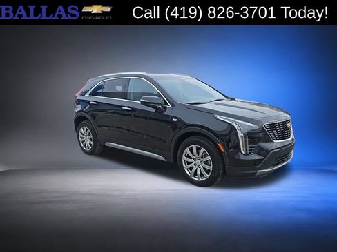 Certified 2023 Cadillac XT4 Premium Luxury AWD/4WD image 2