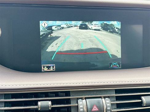 Used 2019 Lexus LS 500 w/ Accessory Package (Z2) image 15