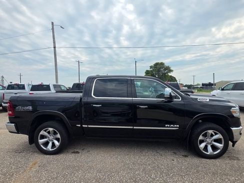 Used 2022 RAM 1500 Limited w/ Off Road Group AWD/4WD image 6