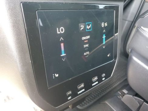 Used 2026 GMC Yukon XL Denali Ultimate w/ LPO, Get Active Package AWD/4WD image 15