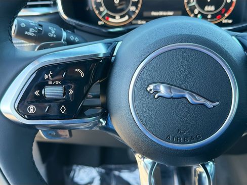 New 2026 Jaguar F-PACE R-Dynamic S image 36