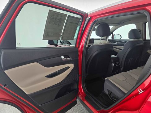 Used 2023 Hyundai Santa Fe SEL image 15