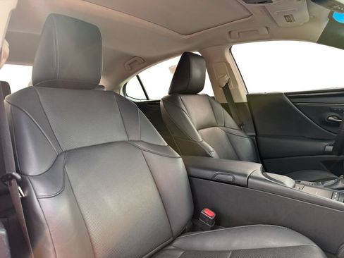 Used 2021 Lexus ES 250 w/ Premium Package AWD/4WD image 28