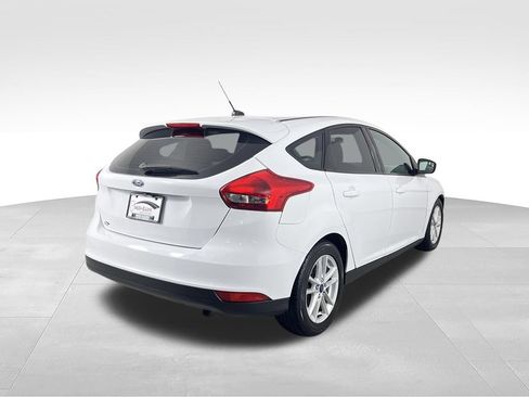 Used 2018 Ford Focus SE w/ Interior Protection Package FWD image 7