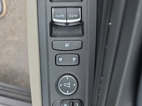 Certified 2025 Honda Accord SE image 12