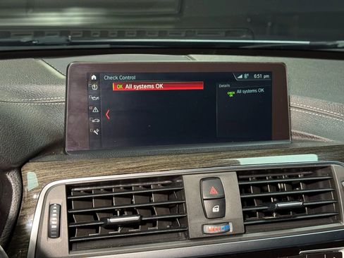 Used 2018 BMW 328d Sedan image 45