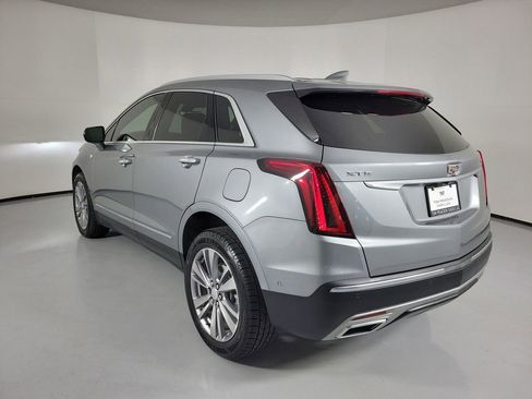 Certified 2024 Cadillac XT5 Premium Luxury w/ Technology Package FWD image 3