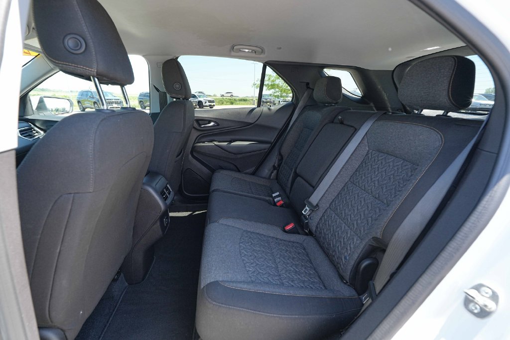 Used 2024 Chevrolet Equinox LT AWD/4WD image 20