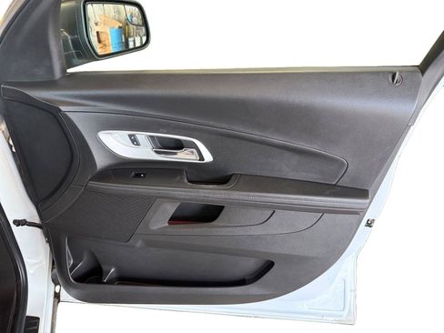 Used 2012 Chevrolet Equinox LS FWD image 22
