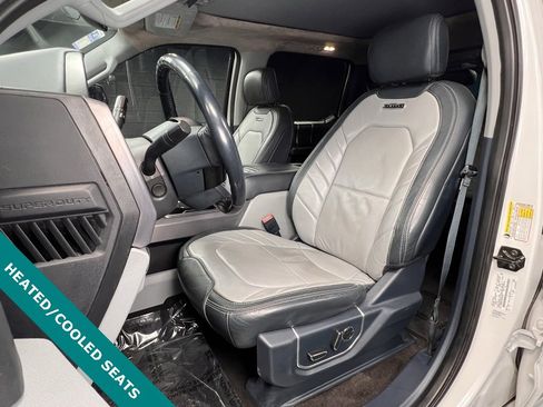 Used 2022 Ford F350 Limited image 3