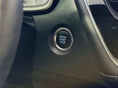 Used 2024 Toyota Corolla SE FWD image 12