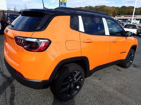 New 2026 Jeep Compass Limited w/ Sun, Sound & Navigation Group AWD/4WD image 7