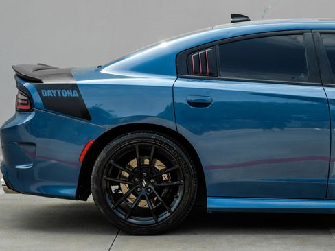 Used 2020 Dodge Charger Scat Pack w/ Daytona Edition Group RWD image 4