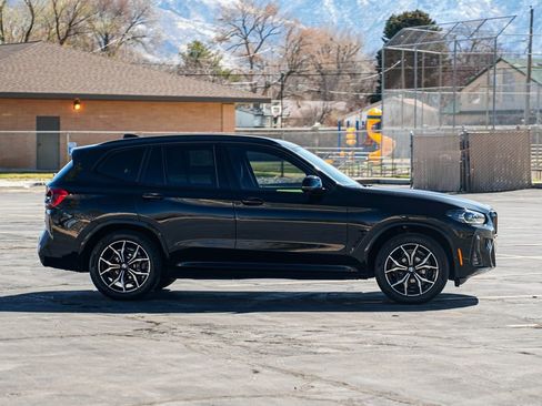 Used 2024 BMW X3 xDrive30i w/ M Sport Package image 4