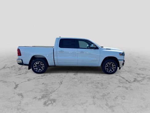 New 2026 RAM 1500 Laramie AWD/4WD image 9
